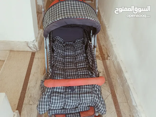 عربية اطفال للبيع