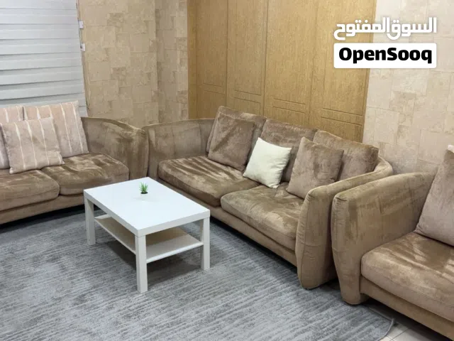 اثاث للبيع بسبب النقل