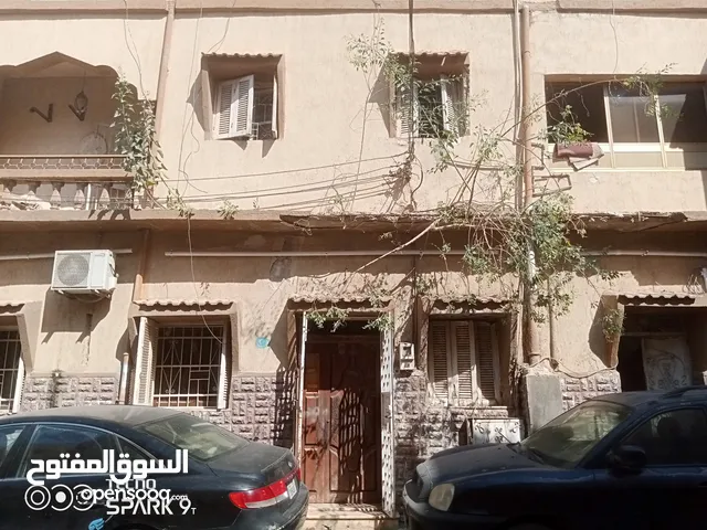 165 m2 5 Bedrooms Townhouse for Sale in Tripoli Al Entisar District