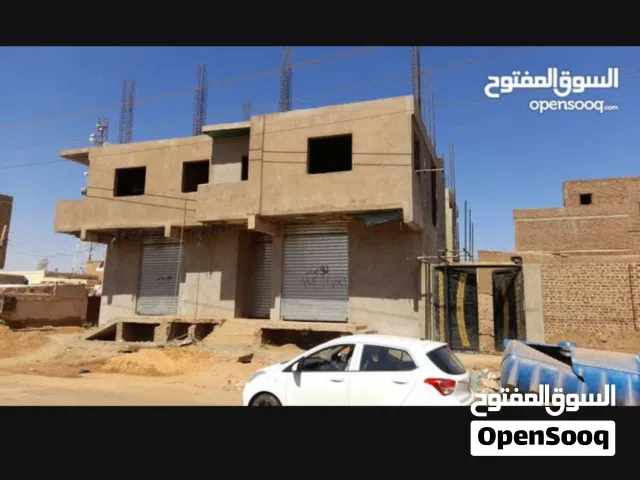 عمارة تجارية مساحة 300 متر مربع مخططة لخمس طوابق امتداد سوق امدرمان بالقرب من مستشفى التجاني الماحي