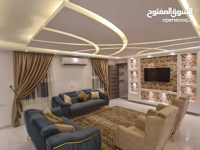 شقة مفروشة ايجار يومي وشهري في مصر الجديدة فندقية هادية وامان شبابية وعائلات مكيفة