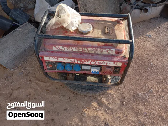 مولد بنزينه عاطل للبيع يبي لفه والمحرك تمام باذن الله