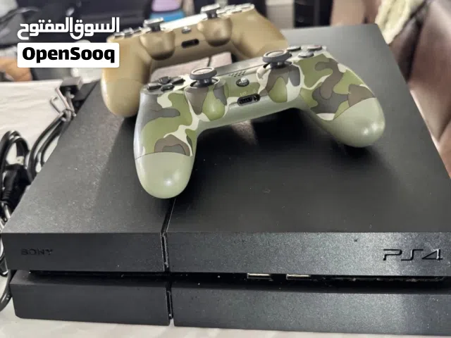 playstation 4 interested in message me WhatsApp