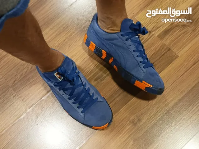 44.5 Sport Shoes in Amman