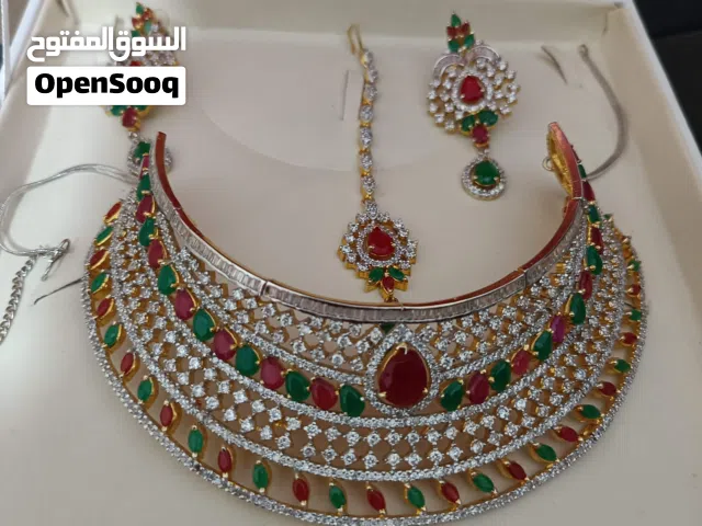 For sale nice necklace artificial colour 100% guarantee lifetime colour is not gun very good quality
