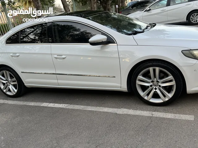 Used Volkswagen Passat in Muscat