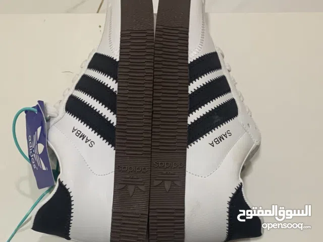 حذاء اديداس سامبا