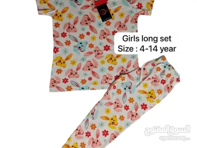 Girls Sportswear in Sharjah