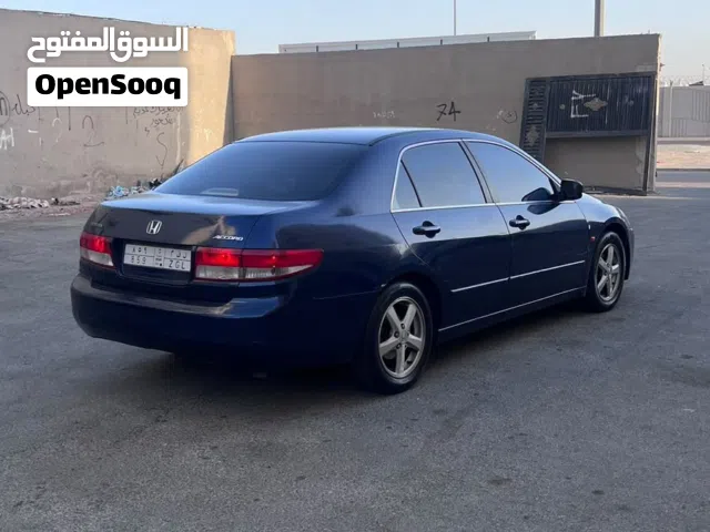 2004 هوندا اكورد EX-L