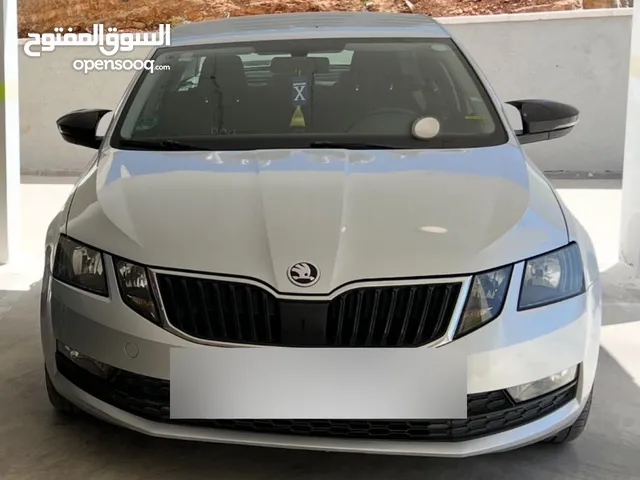 سكودا أوكتافيا ترخيص 2018 ديزل أوتومات البيع كاش فقط سبب البيع: الدراسة خارج الوطن