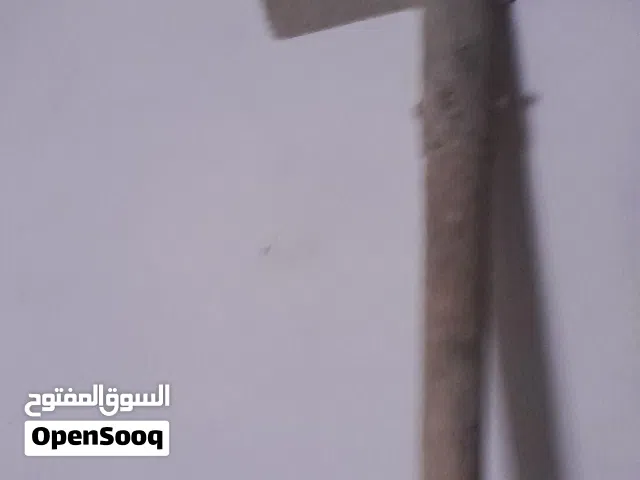 لبيع معدات بناء