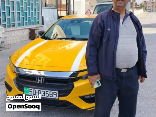 مدرب سواقة خبرة 25 سنة