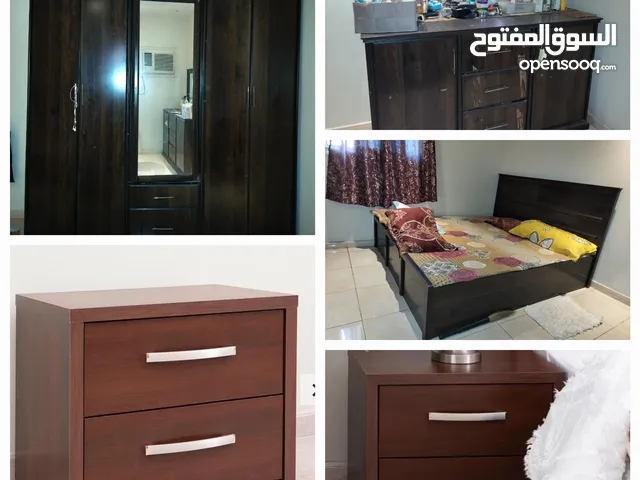 Bedroom set