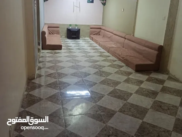 100 m2 3 Bedrooms Apartments for Sale in Basra Al Muwafaqiya