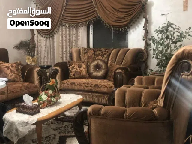 طقم كنب فاخر 9 مقاعد مع الستائر