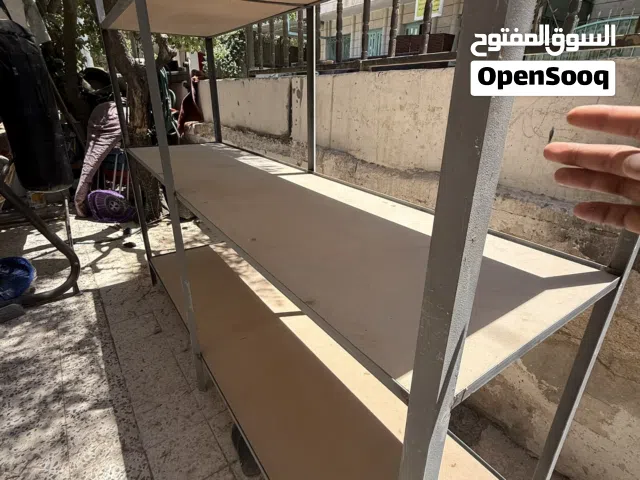 ستاندات حديد حاملت معدات وبضاعه للبيع بسعر مغري ((قابل للتفاوض ))