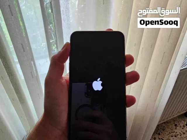 Apple iPhone 11 Pro Max 64 GB in Amman