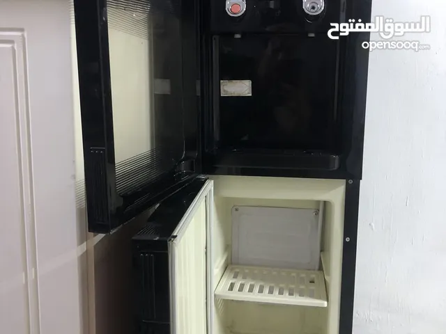 براد ماء ماركة هيتاشي