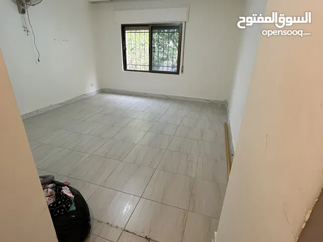 230 m2 3 Bedrooms Apartments for Sale in Amman Abu Al-Sous