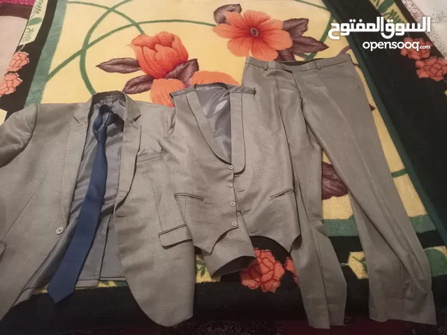 بدلة تركي أصلية ماركة كارتن مقاس52
