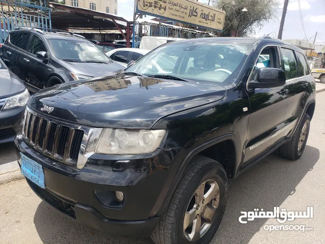 2013 جيب جراند شيروكى Limited