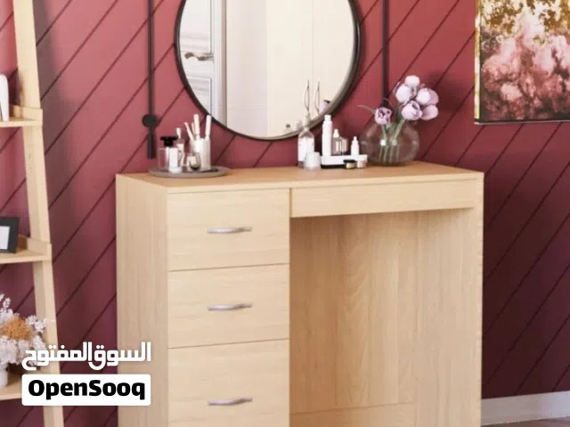 ميز مكتبي  جودة عالية امريكي  يستخدم للدراسة