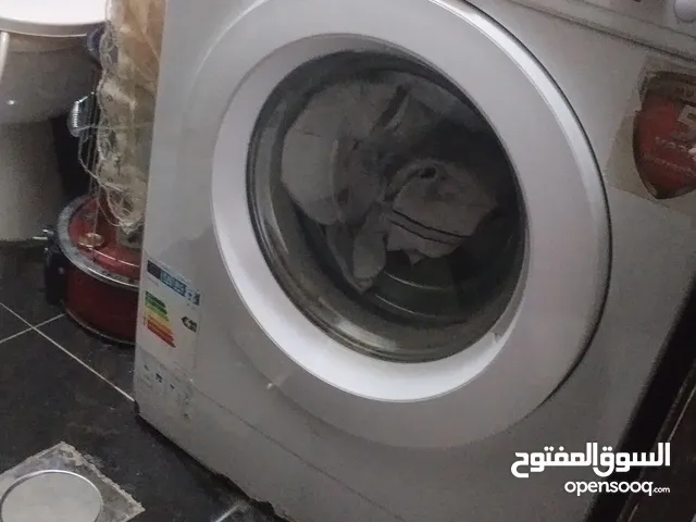 غساله بينكو 7كيلو وغاز فريجيدير بحالة ممتازة 5 رؤوس نوع فريجيدير ايطالي