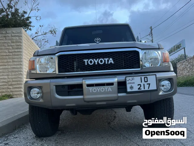 2022 تويوتا لاند كروزر Land Cruiser 70