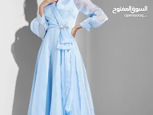 فساتين من تصاميم خاصة للايجار و البيع dresses for rent and sale