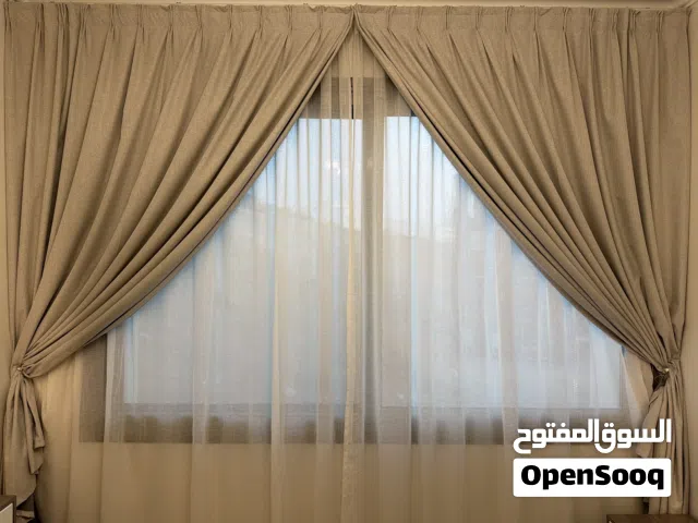 ستائر معتمه