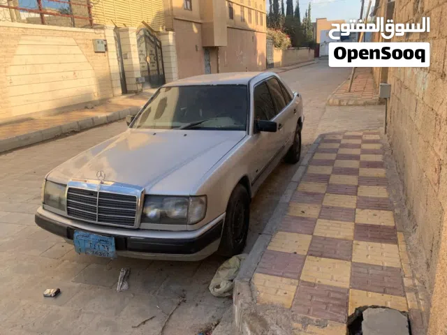 1990 Mercedes Benz E-Class E 240
