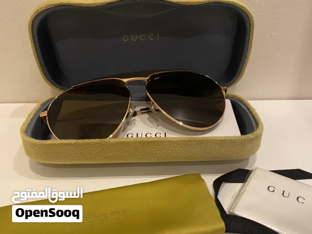 نظاره شمسيه قوجي اصليه  مستعمله نظيفه جدا   Sunglasses GUCCI GG0908S Gold  Frame 001