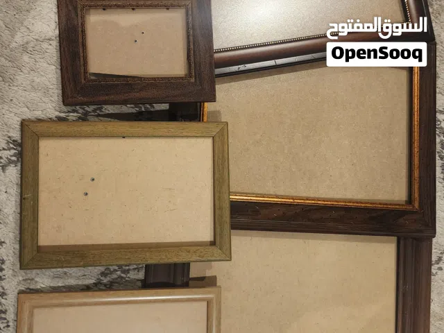 مجموعة براويز خشب باحجام مختلفة