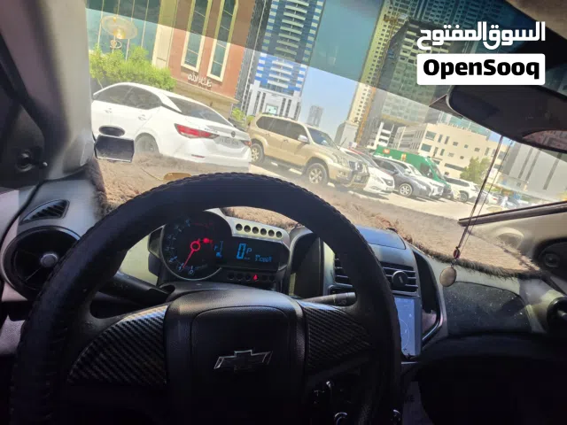 2012 شيفروليه سونيك Base