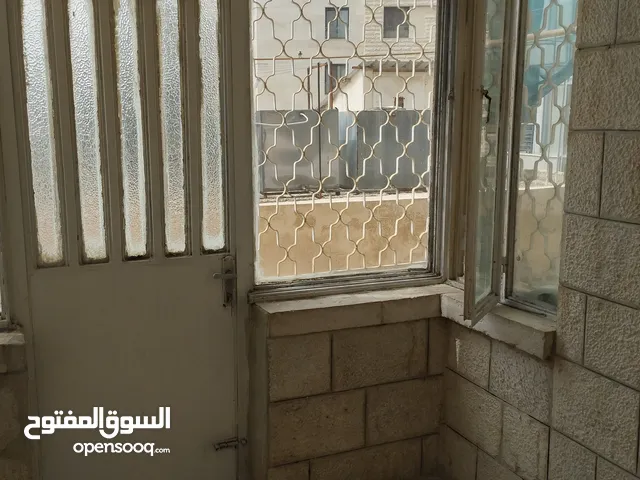 135 m2 4 Bedrooms Apartments for Rent in Amman Jabal Al-Lweibdeh