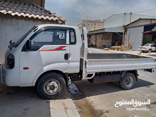 سياره بنكو فحل موديل 2017 محوره 14 استد 27 تانكي 120 تبريد ويه السويج حدادية جديده تخم تاير مكفوله ع