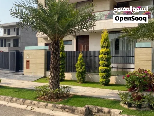 بيت للبيع بالنرجس فئة B