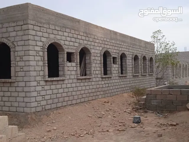 390 m2 4 Bedrooms Townhouse for Sale in Al Mukalla Other