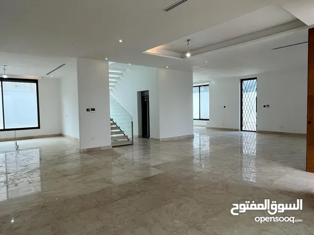 680 m2 4 Bedrooms Villa for Sale in Amman Abdoun
