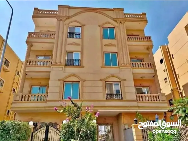 135 m2 3 Bedrooms Apartments for Sale in Giza 6th of October