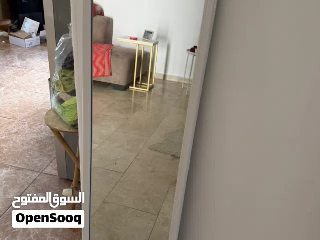 مرايا للبيع بحالة ممتازة