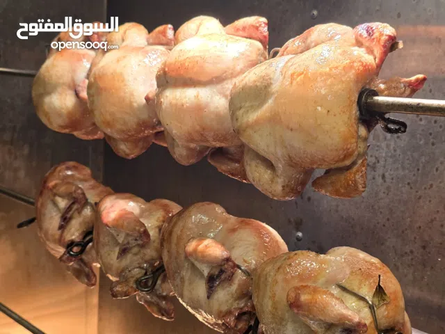 مطعم جاهز و شغال للبيع في الزاهية ابو ظبي