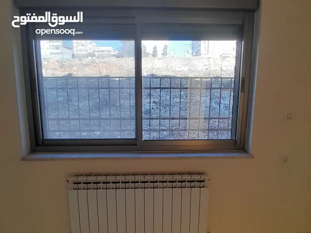 165 m2 3 Bedrooms Apartments for Rent in Ramallah and Al-Bireh Al Irsal St.