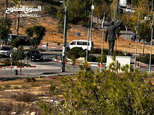 شقه للبيع على نفس دوار نيلسون مانديلا بسعر مغري