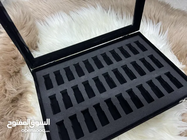 بوكس مخمل فاخر لدهن العود