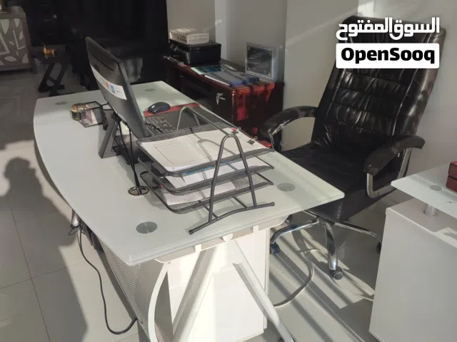 اثاث مكتبي للبيع