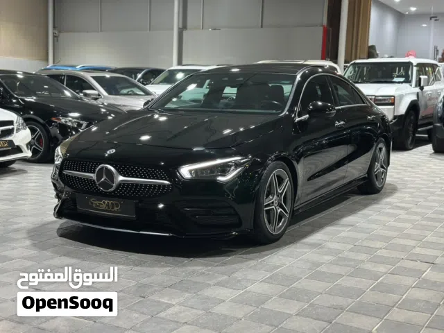 Mercedes Benz CLA 200