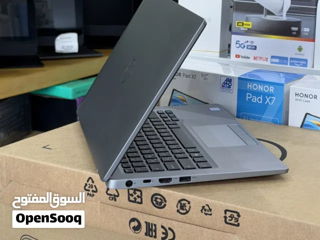 الحق العرض اللمميز Core i7 RAM16GB 256GB SSD تتش