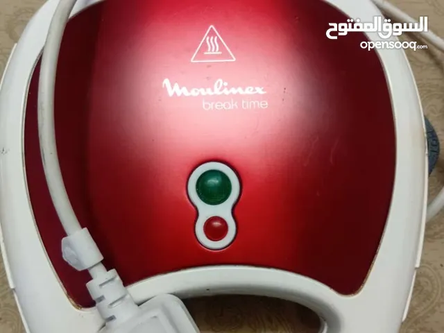 a good condition toster, from the brand moulinex...............