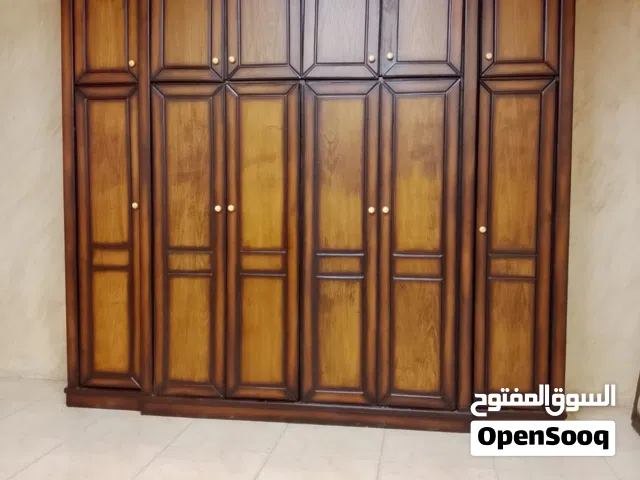 #_خزانه_طابقين_ تفصيل_كوالتي (تقسيمة واسعة من الداخل) بحاله الوكاله استخدام مده قصيره وخشبها لات